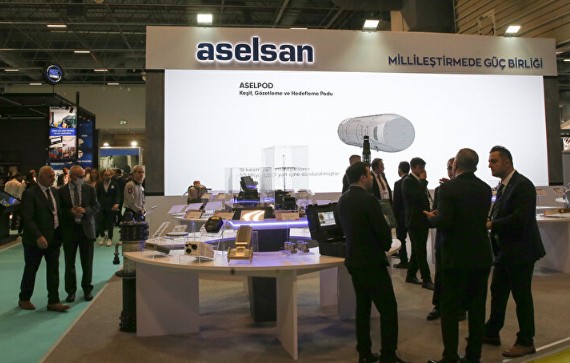 'SAHA'da gövde gösterisi: Türkiye'nin savunma gücü sergileniyor